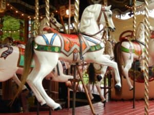 Sauras-t-il/elle relever le défi de manège pour enfant ?
